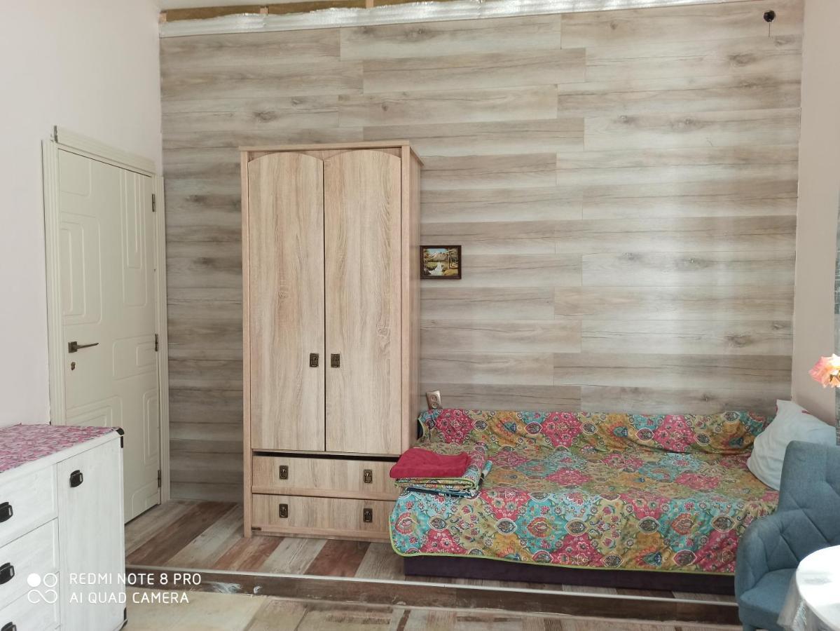 Номер В Гостевом Доме У Моря Odessa Exterior foto